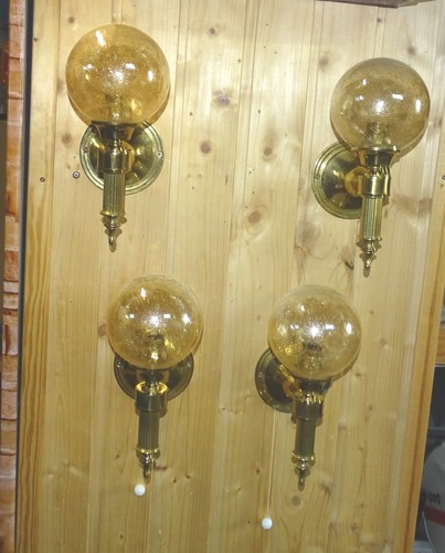 Wandlampen davon 2 - 4,